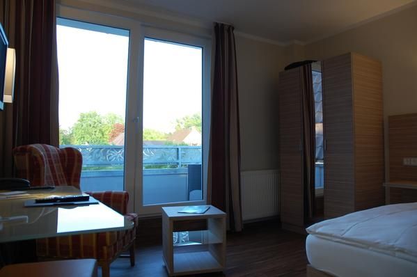 Zimmer mit und ohne Balkon in der Lüneburger Heide